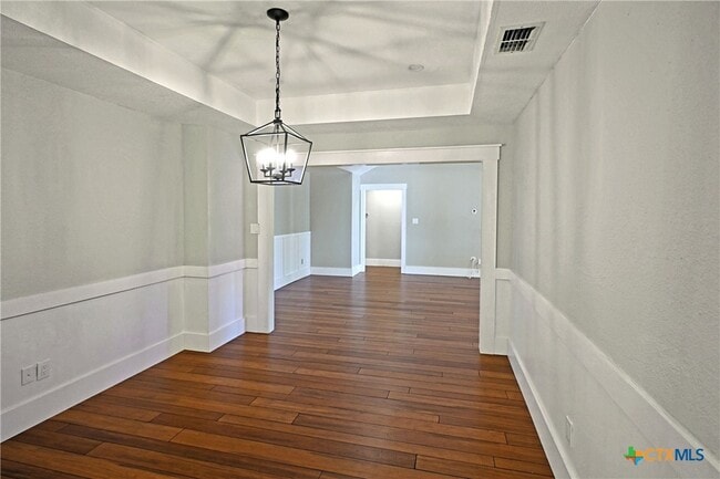 953 River Bank in New Braunfels, TX - Building Photo - Building Photo