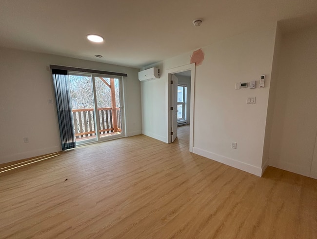 124 Wallace Ave in Fredericton, NB - Building Photo - Building Photo