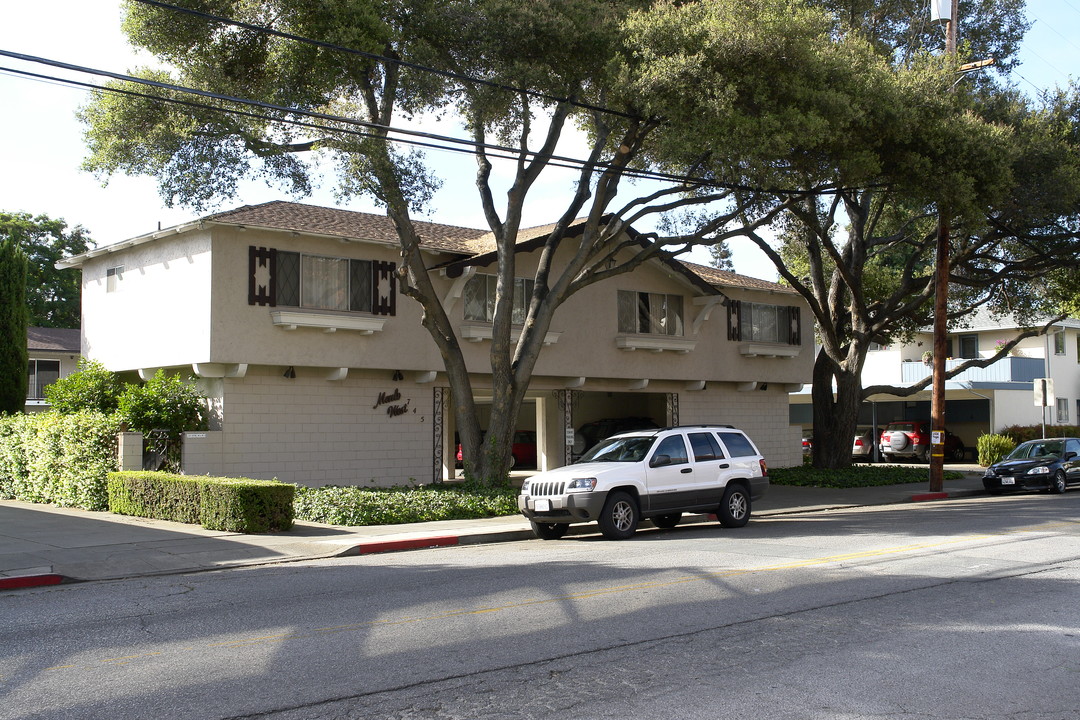 745 Menlo Ave in Menlo Park, CA - Building Photo