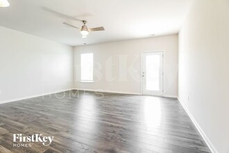 811 Birchcrest Wy in Greenville, SC - Building Photo - Building Photo