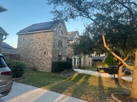 14014 Summer Ash Ln, Unit Unit B in Houston, TX - Building Photo