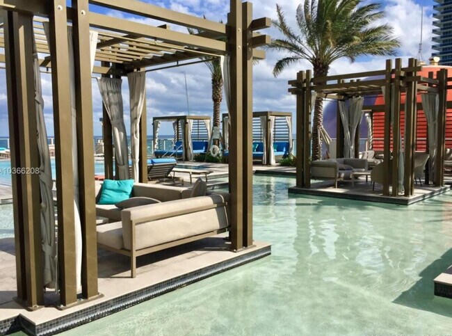 4111 S Ocean Dr