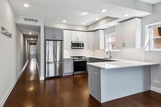 4637 N Dover St in Chicago, IL - Building Photo - Building Photo