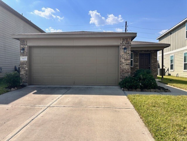 5627 Savanna Pasture Rd in Park Row, TX - Building Photo
