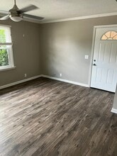 1614 Cypress Dr in Murfreesboro, TN - Foto de edificio - Building Photo