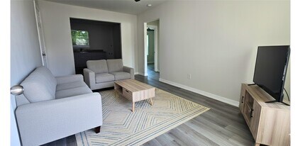 3610 Tuam St in Houston, TX - Building Photo - Building Photo