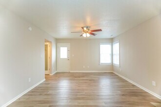 9771 Jackson Way in Avon, IN - Building Photo - Building Photo