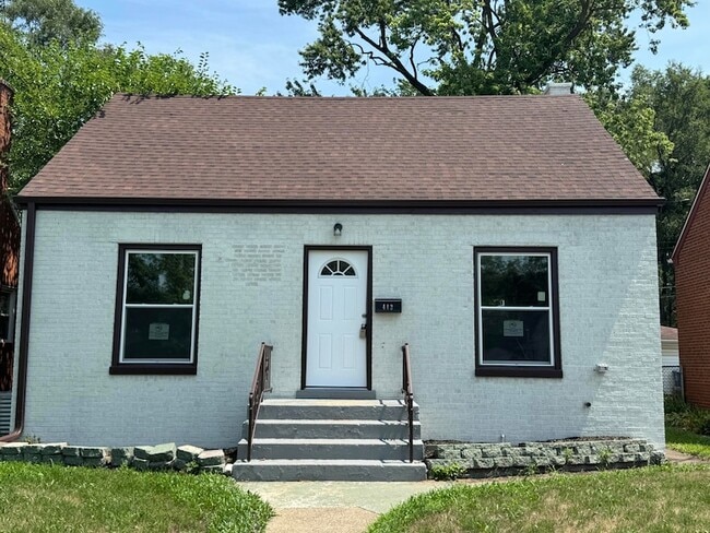 property at 413 Calhoun St