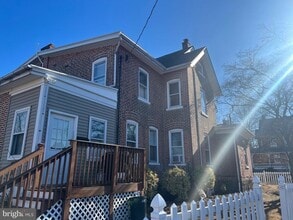 319 Arch St in Perkasie, PA - Building Photo - Building Photo