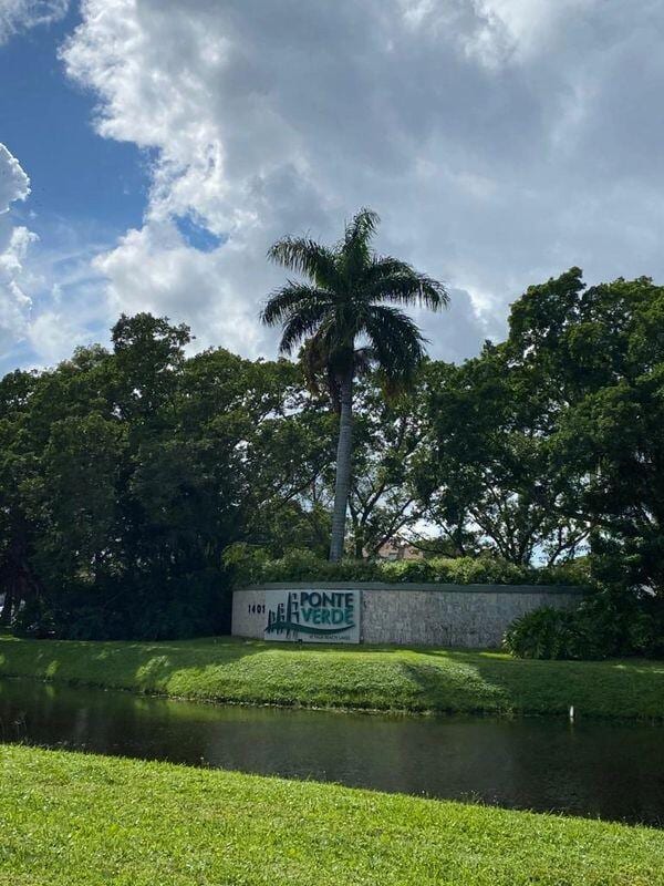 property at 1401 Village Blvd