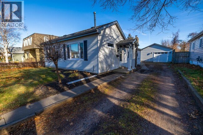 1474 Colborne Rd in Sarnia, ON - Foto de edificio - Building Photo