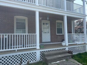 8 Horace St in Bridgeport, CT - Building Photo - Building Photo