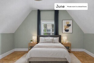 Room in Shared 7 bed/2.5 bath home, Unit F in Cambridge, MA - Building Photo
