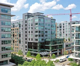 RiverHouse 11 at Port Imperial in Weehawken, NJ - Building Photo - Interior Photo