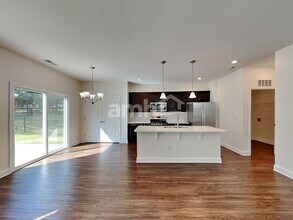1016 Bethany Dallas Dr in Charlotte, NC - Building Photo - Building Photo