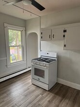 195 Edgewood St, Unit 2 in Hartford, CT - Foto de edificio - Building Photo