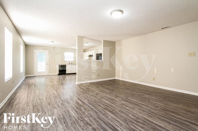 10734 Pavilion Dr in Indianapolis, IN - Building Photo - Building Photo