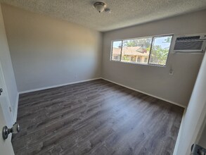 13531 Wyandotte St in Los Angeles, CA - Building Photo - Building Photo