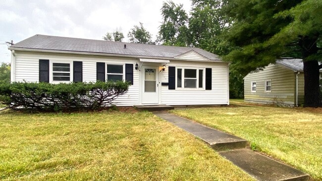 property at 1008 W Purtscher Dr