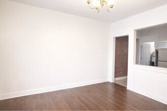 2 N Main St in Harriman, NY - Building Photo - Building Photo