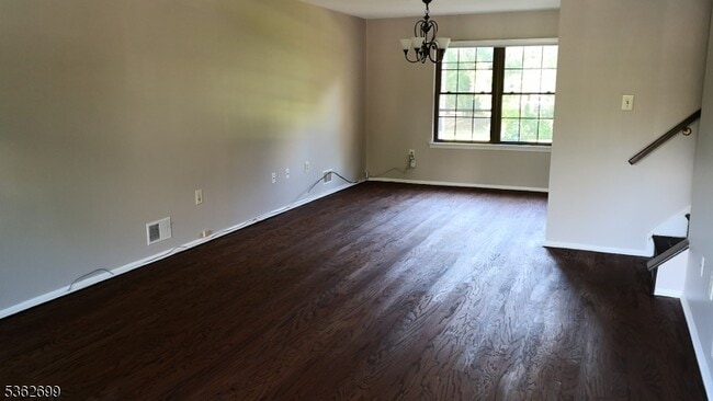 51 Woodward Ln in Bernards, NJ - Building Photo - Building Photo