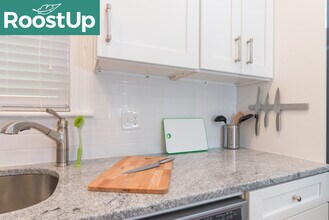 153 Trenton St in Boston, MA - Building Photo - Building Photo