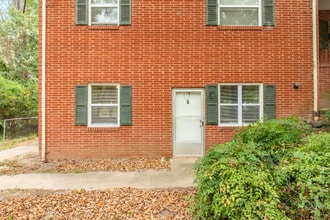 2209 Morehead Ave in Durham, NC - Building Photo - Building Photo