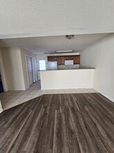 5505-5507-5507 Volunteer Dr in Columbia, MO - Building Photo - Building Photo