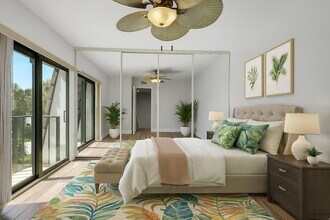 2324 23rd Ct in Jupiter, FL - Foto de edificio - Building Photo