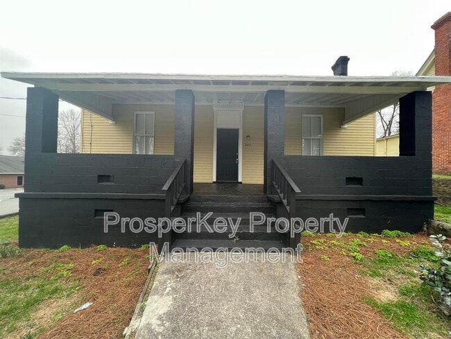 property at 207 20th St