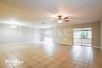 10803 Waterford Ct in Orlando, FL - Building Photo - Building Photo