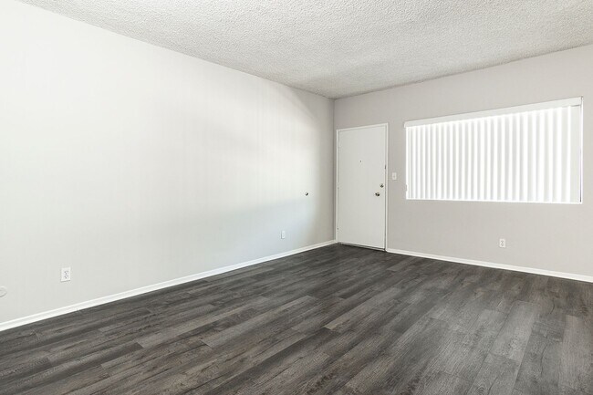 416 Pioneer Dr in Glendale, CA - Foto de edificio - Building Photo