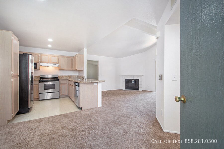 17161 Alva Rd in San Diego, CA - Building Photo