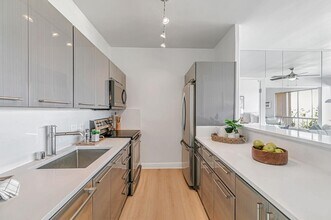 1700 Civic Center Dr in Santa Clara, CA - Building Photo - Building Photo