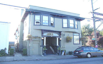 Hollingworth House in Portland, OR - Building Photo - Building Photo