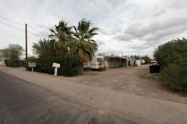 1430 N French St in Casa Grande, AZ - Foto de edificio - Building Photo