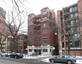 649 W Sheridan Rd Apartments