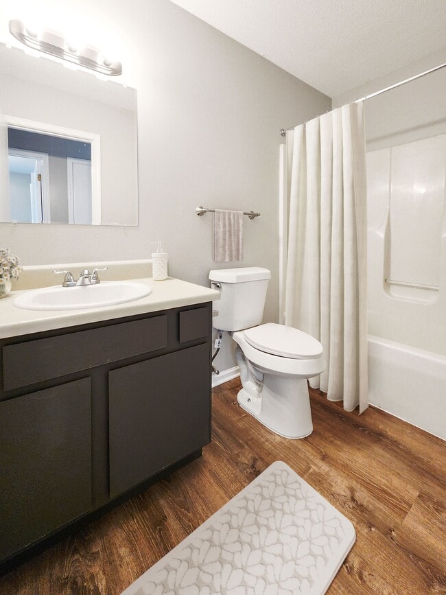 137 Garden Dr, Unit Lutz Villas in Archbold, OH - Foto de edificio - Building Photo