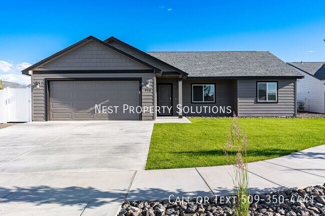 913 N Washington St in Moses Lake, WA - Building Photo - Building Photo