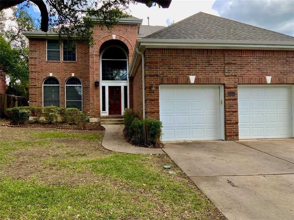 11113 Comiso Pala Path in Austin, TX - Building Photo