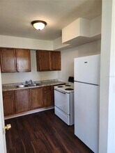 2227 Highland St S in St. Petersburg, FL - Building Photo - Building Photo