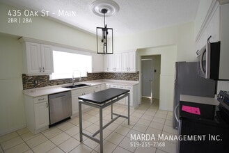 435 Oak St in Windsor, ON - Building Photo - Building Photo