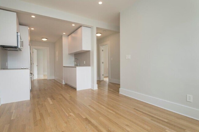15 Elko St, Unit A1 in Boston, MA - Building Photo - Building Photo