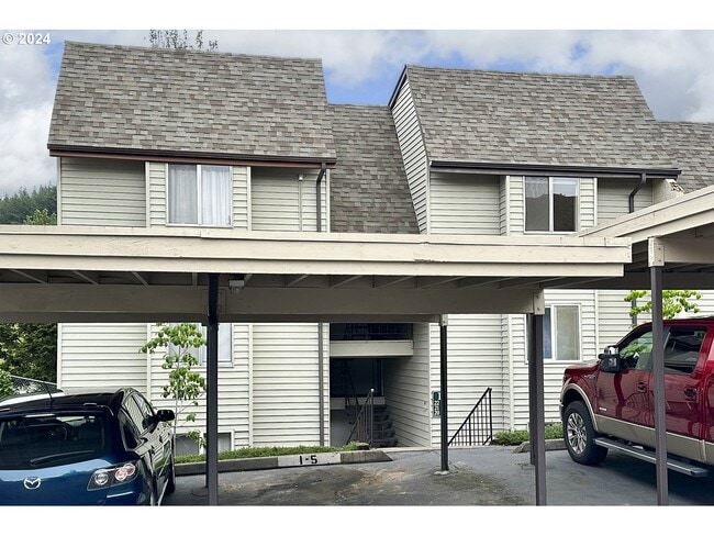 property at 200 SW Florence Ave