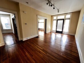 1921 Frankfort Ave in Louisville, KY - Building Photo - Building Photo