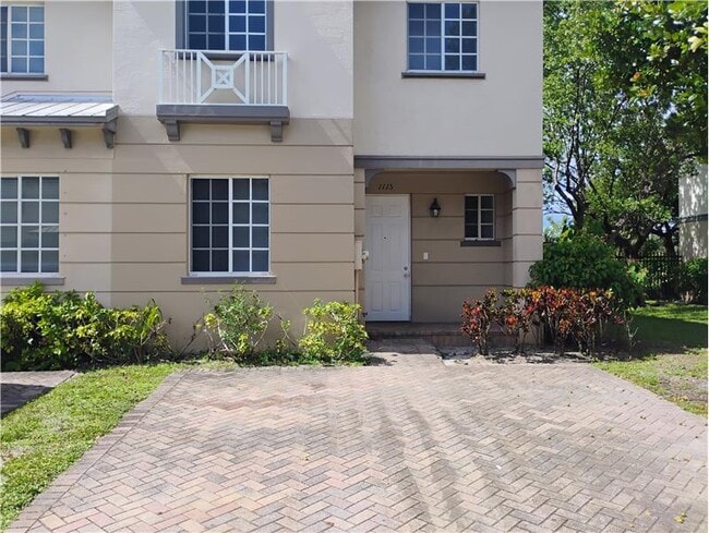 property at 1115 Lucaya Dr