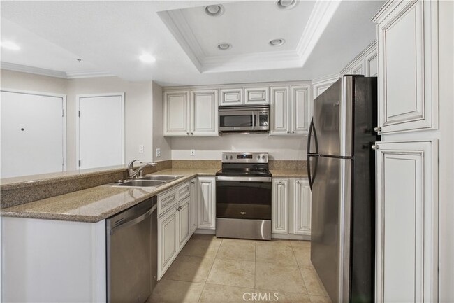 2800 Keller Dr, Unit 30 in Tustin, CA - Building Photo - Building Photo