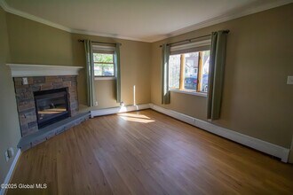 7 David Rd in Latham, NY - Building Photo - Building Photo
