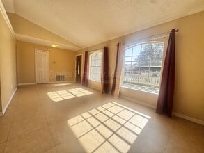 116 Barrington Dr in Kissimmee, FL - Building Photo - Building Photo