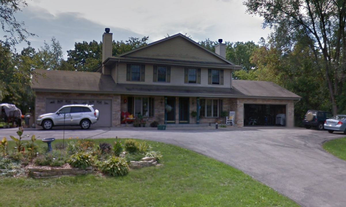 120 Hilly Oak Dr, Unit 120 Hilly Oak Dr. in Delafield, WI - Foto de edificio